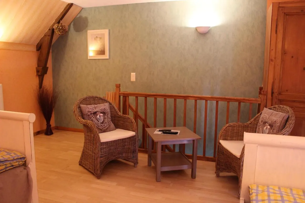 La Maison Aux Chimeres Bed & Breakfast Guehenno