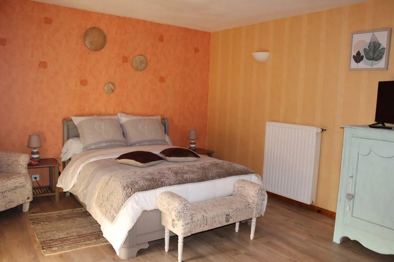 La Maison Aux Chimeres Bed & Breakfast Guehenno