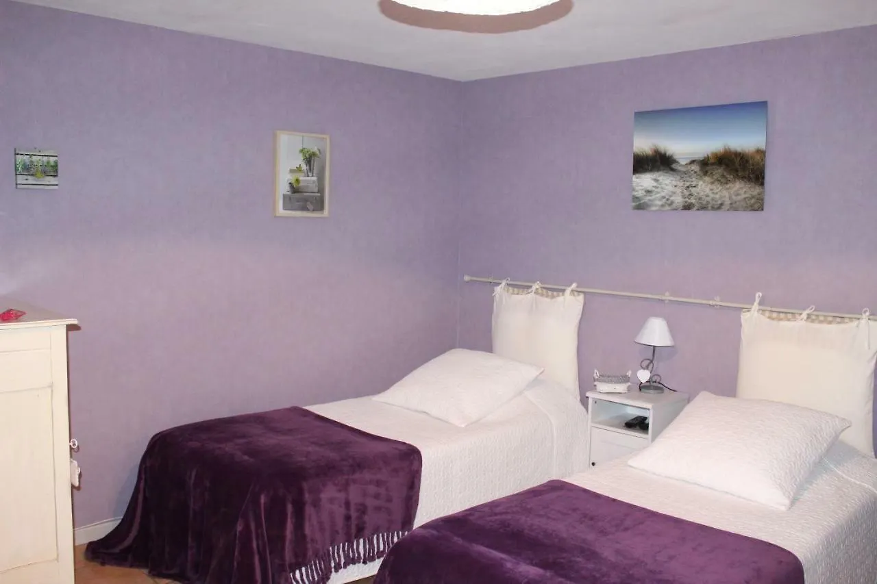 La Maison Aux Chimeres Bed & Breakfast Guehenno