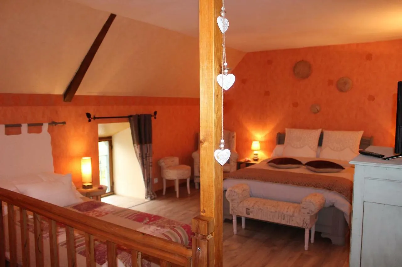 La Maison Aux Chimeres Bed & Breakfast Guehenno